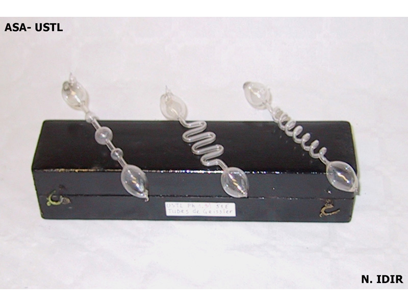 Tubes de Geissler_1
