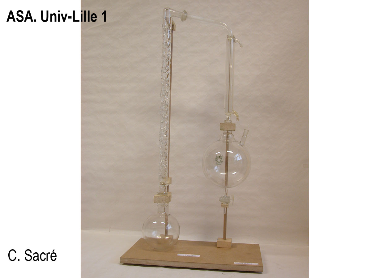 Ensemble de distillation en verre_1