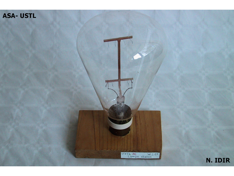 Lampe étalon secondaire_1