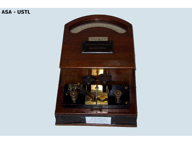 Wattmètre sans nom de fabricant_1