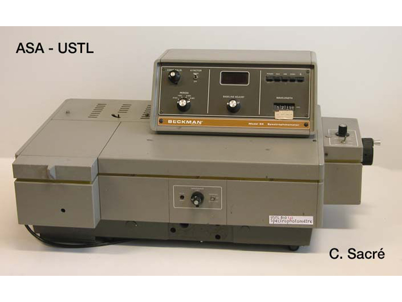 Spectrophotomètre Beckman_1