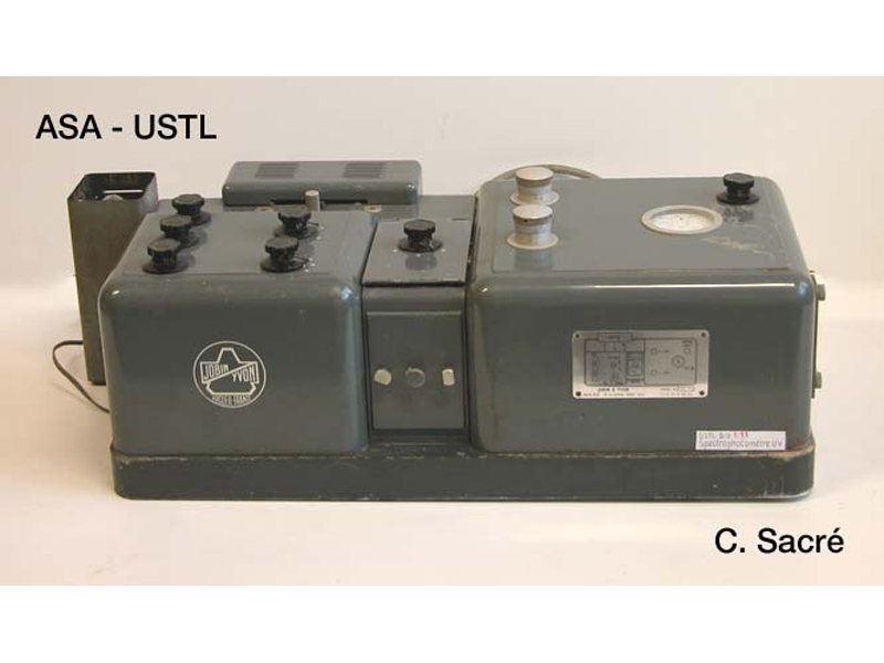 Spectrophotomètre Jobin/Yvon_1