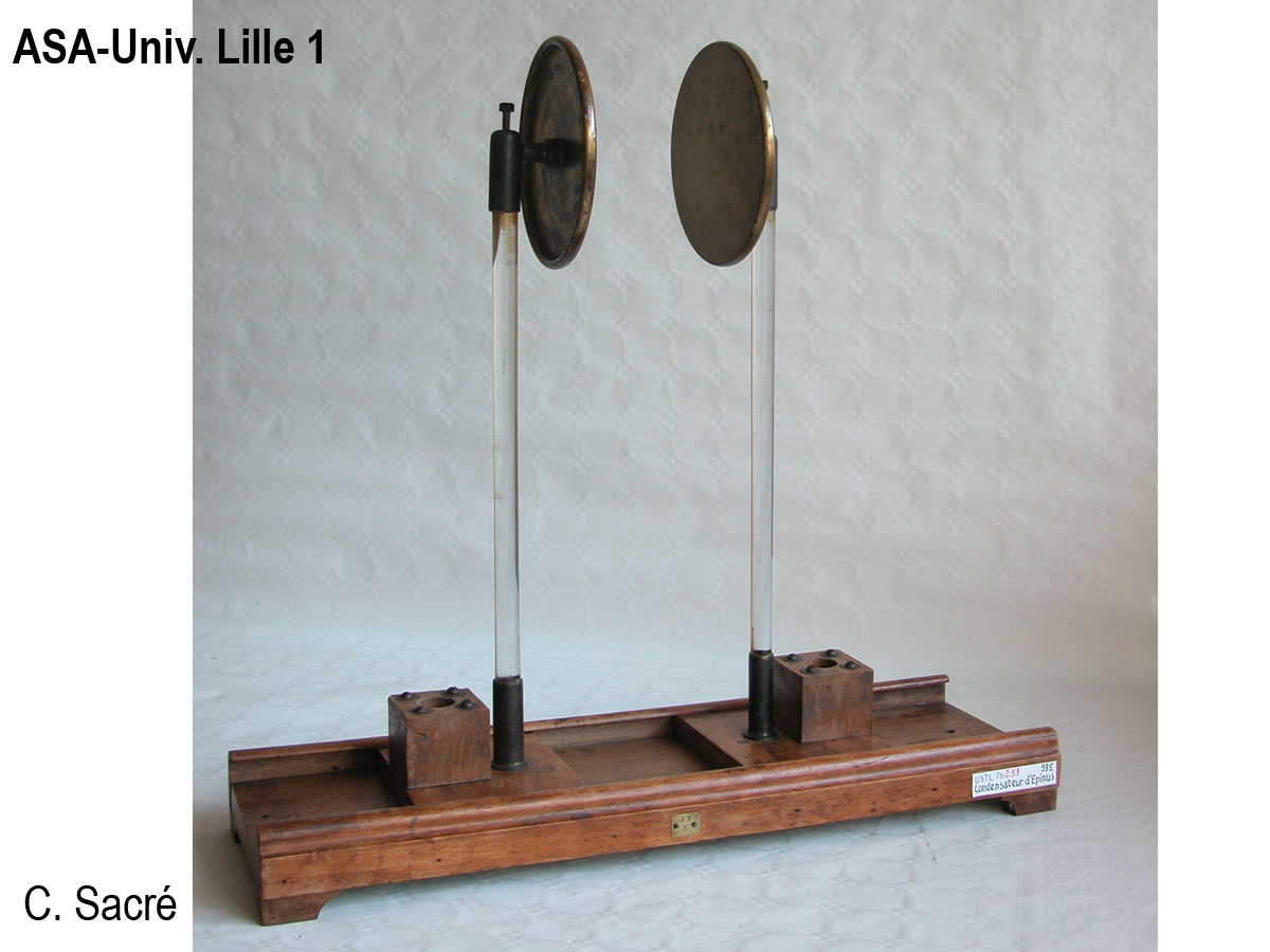 Condensateur d'Æpinus_1