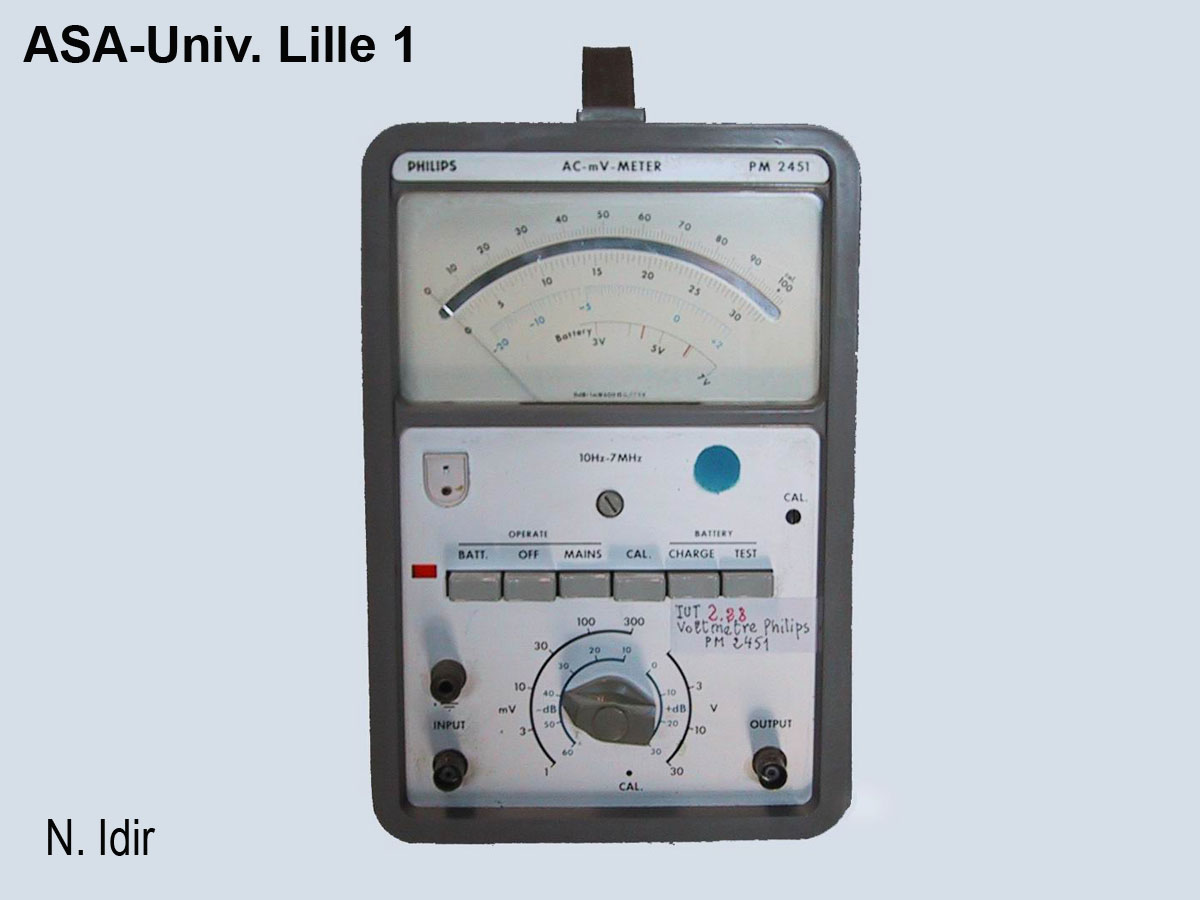 Millivoltmètre Philips PM 2451_1