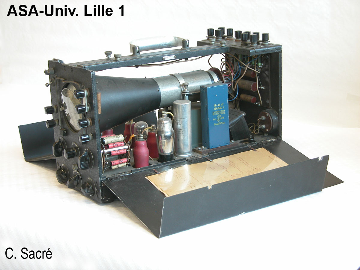 Oscilloscope MD828_1