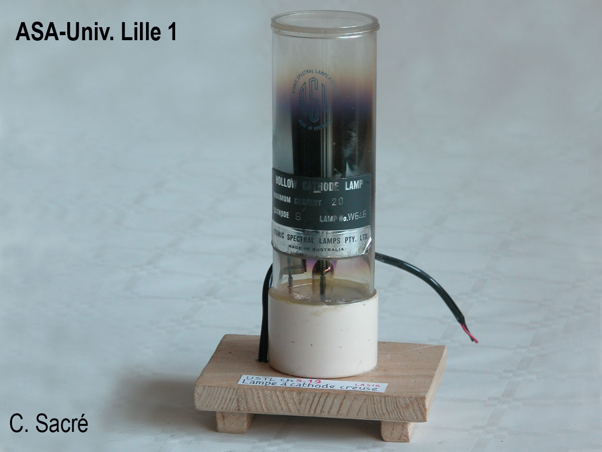 Lampe à cathode creuse au bore_1