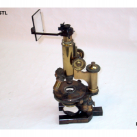 Microscope de recherche 1900_1